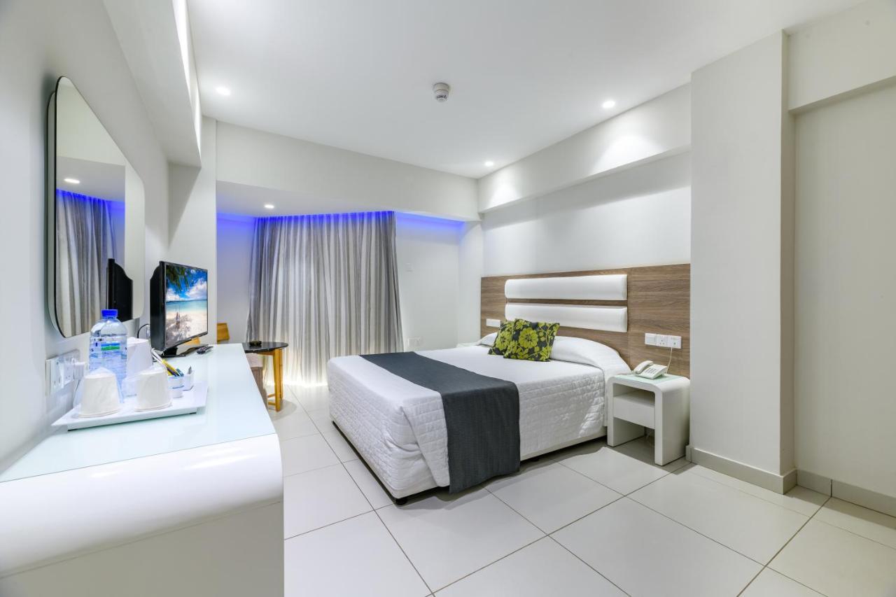 Tasia Maris Sands (Adults Only) Айя Напа Екстериор снимка